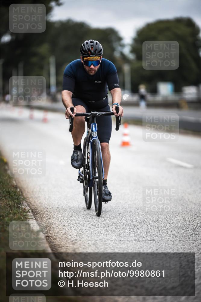 16.08.2026 - KN Förde Triathlon 2026 H.Heesch http://msf.ph/oto/9980861 16.08.2026 11:49:26 Radfahren  meine-sportfotos.de