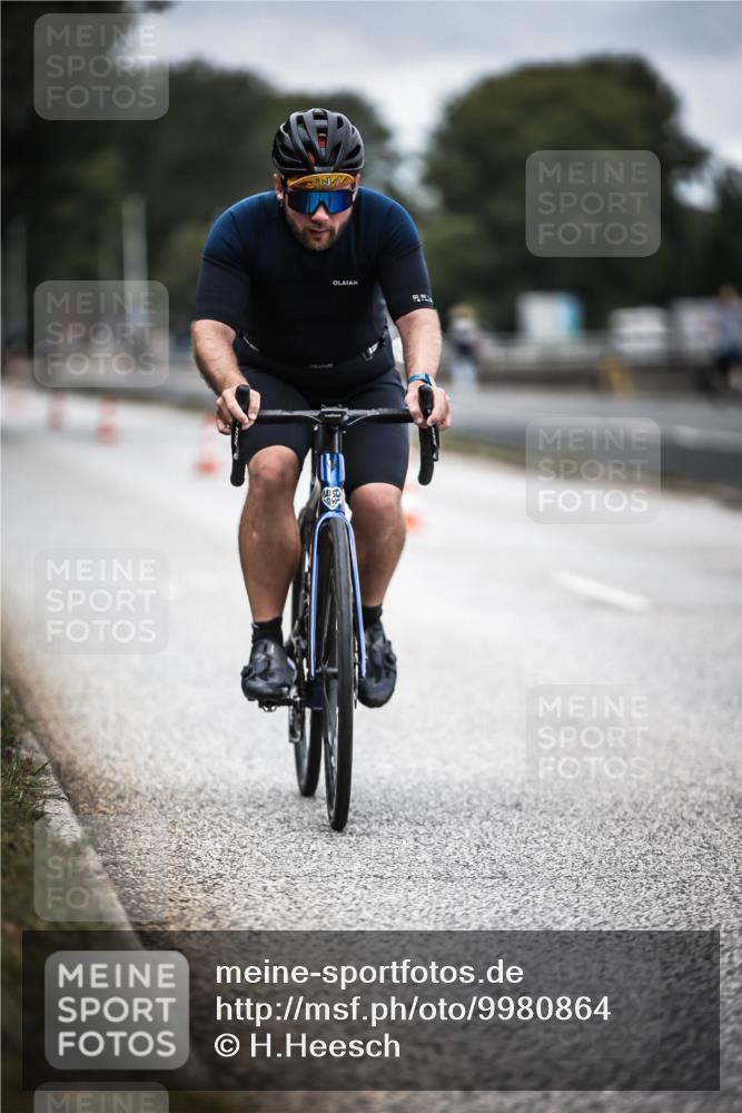 16.08.2026 - KN Förde Triathlon 2026 H.Heesch http://msf.ph/oto/9980864 16.08.2026 11:49:26 Radfahren  meine-sportfotos.de