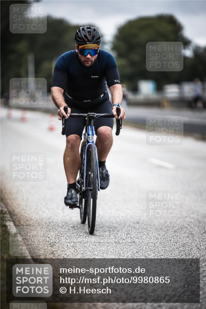 16.08.2026 - KN Förde Triathlon 2026 H.Heesch http://msf.ph/oto/9980865 16.08.2026 11:49:26 Radfahren  meine-sportfotos.de