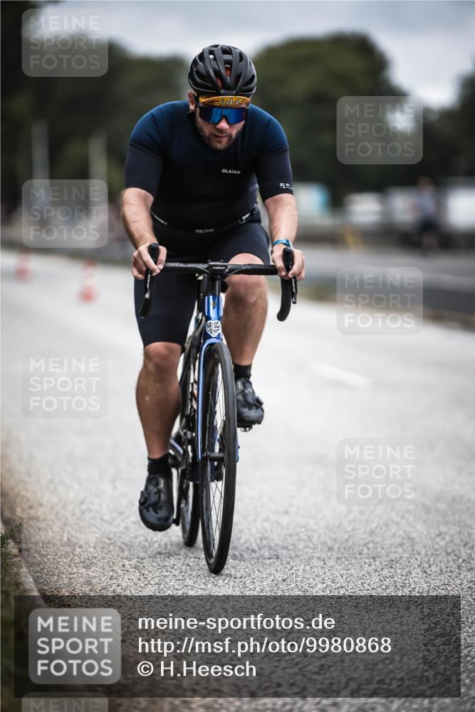 16.08.2026 - KN Förde Triathlon 2026 H.Heesch http://msf.ph/oto/9980868 16.08.2026 11:49:26 Radfahren  meine-sportfotos.de
