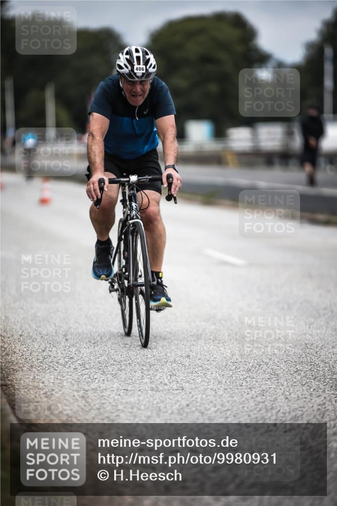 16.08.2026 - KN Förde Triathlon 2026 H.Heesch http://msf.ph/oto/9980931 16.08.2026 11:50:28 Radfahren  meine-sportfotos.de
