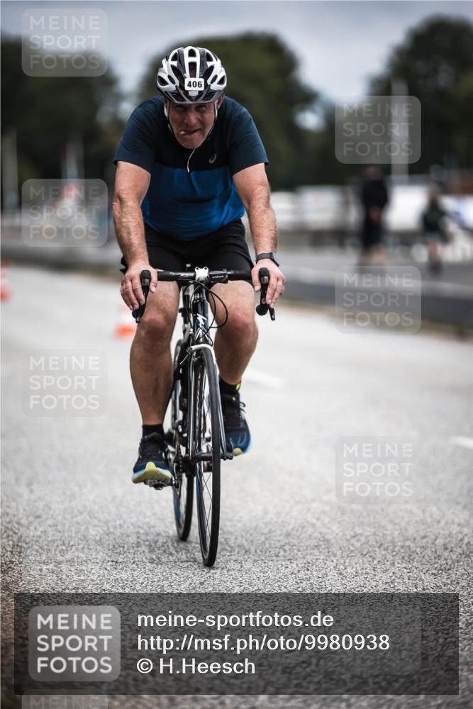 16.08.2026 - KN Förde Triathlon 2026 H.Heesch http://msf.ph/oto/9980938 16.08.2026 11:50:28 Radfahren  meine-sportfotos.de