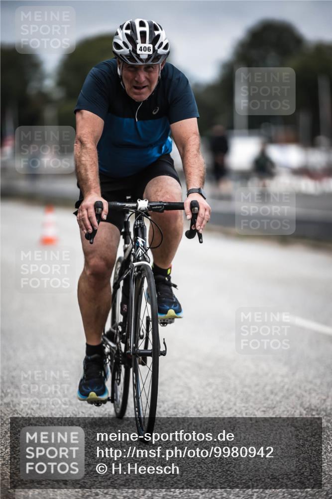 16.08.2026 - KN Förde Triathlon 2026 H.Heesch http://msf.ph/oto/9980942 16.08.2026 11:50:28 Radfahren  meine-sportfotos.de
