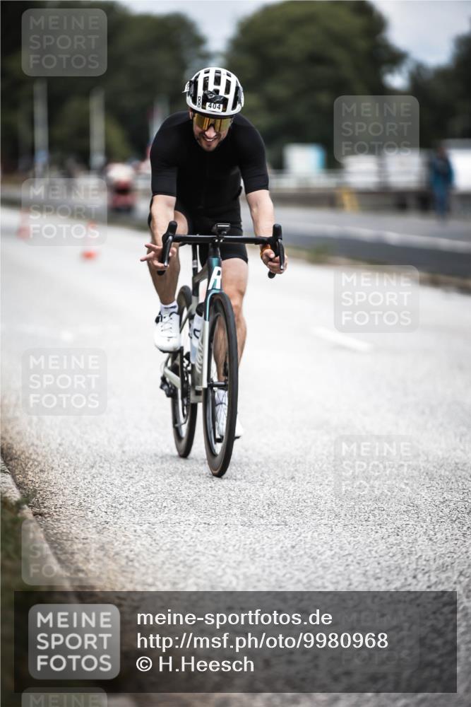 16.08.2026 - KN Förde Triathlon 2026 H.Heesch http://msf.ph/oto/9980968 16.08.2026 11:50:58 Radfahren 428 meine-sportfotos.de