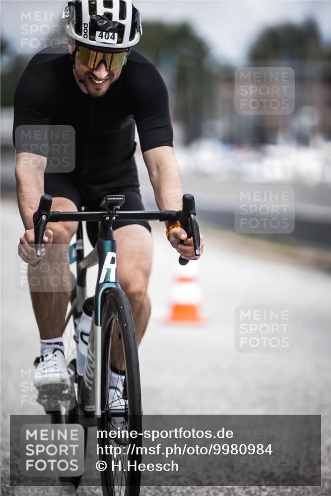 16.08.2026 - KN Förde Triathlon 2026 H.Heesch http://msf.ph/oto/9980984 16.08.2026 11:50:58 Radfahren 428 meine-sportfotos.de
