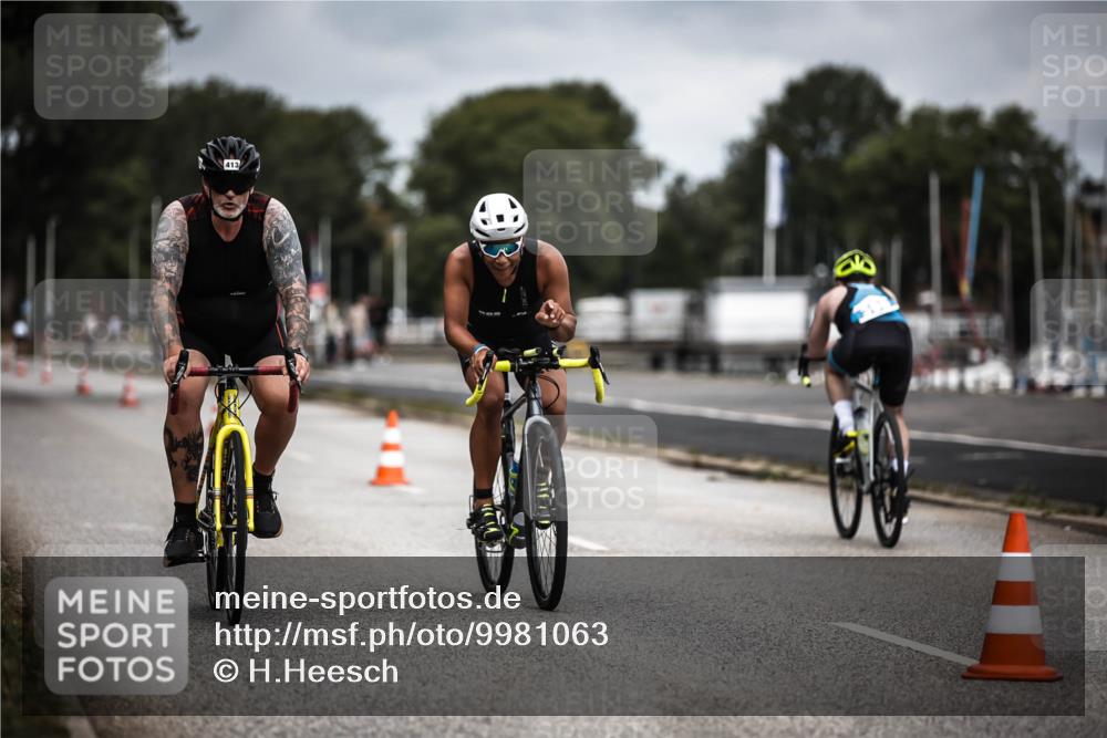 16.08.2026 - KN Förde Triathlon 2026 H.Heesch http://msf.ph/oto/9981063 16.08.2026 11:52:32 Radfahren  meine-sportfotos.de