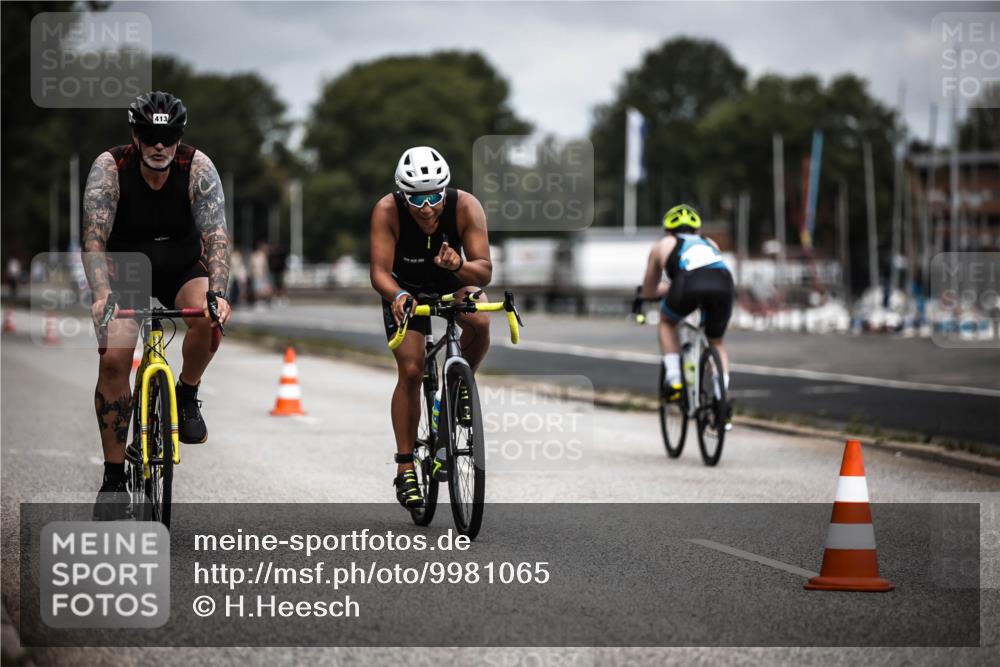 16.08.2026 - KN Förde Triathlon 2026 H.Heesch http://msf.ph/oto/9981065 16.08.2026 11:52:32 Radfahren  meine-sportfotos.de