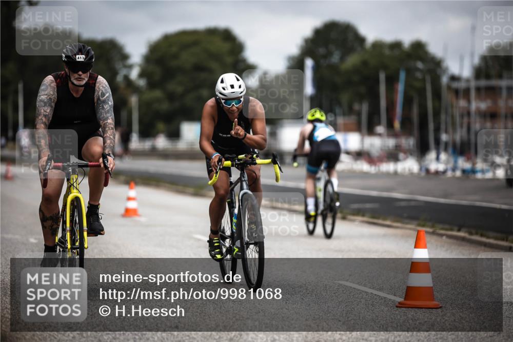 16.08.2026 - KN Förde Triathlon 2026 H.Heesch http://msf.ph/oto/9981068 16.08.2026 11:52:32 Radfahren  meine-sportfotos.de