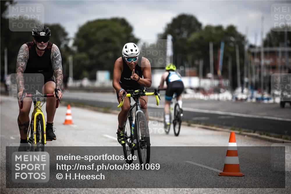 16.08.2026 - KN Förde Triathlon 2026 H.Heesch http://msf.ph/oto/9981069 16.08.2026 11:52:32 Radfahren  meine-sportfotos.de