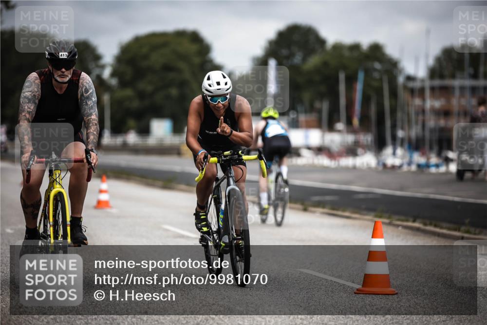16.08.2026 - KN Förde Triathlon 2026 H.Heesch http://msf.ph/oto/9981070 16.08.2026 11:52:32 Radfahren  meine-sportfotos.de