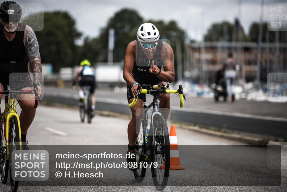 16.08.2026 - KN Förde Triathlon 2026 H.Heesch http://msf.ph/oto/9981079 16.08.2026 11:52:33 Radfahren  meine-sportfotos.de