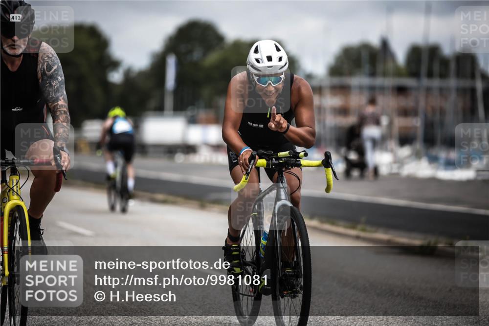16.08.2026 - KN Förde Triathlon 2026 H.Heesch http://msf.ph/oto/9981081 16.08.2026 11:52:33 Radfahren  meine-sportfotos.de