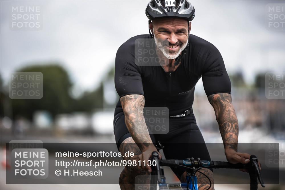16.08.2026 - KN Förde Triathlon 2026 H.Heesch http://msf.ph/oto/9981130 16.08.2026 11:53:22 Radfahren  meine-sportfotos.de