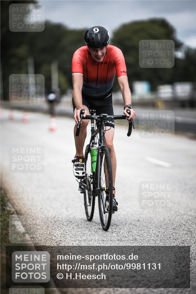 16.08.2026 - KN Förde Triathlon 2026 H.Heesch http://msf.ph/oto/9981131 16.08.2026 11:53:48 Radfahren 438 meine-sportfotos.de