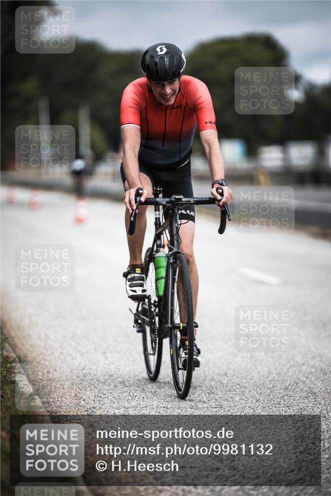 16.08.2026 - KN Förde Triathlon 2026 H.Heesch http://msf.ph/oto/9981132 16.08.2026 11:53:48 Radfahren 438 meine-sportfotos.de