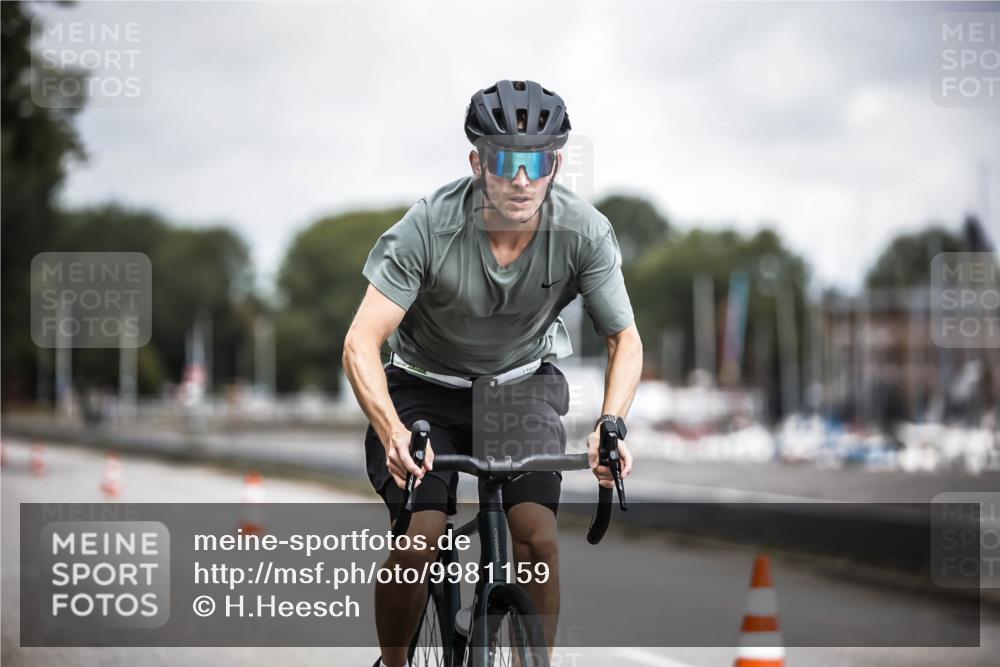 16.08.2026 - KN Förde Triathlon 2026 H.Heesch http://msf.ph/oto/9981159 16.08.2026 11:54:14 Radfahren  meine-sportfotos.de