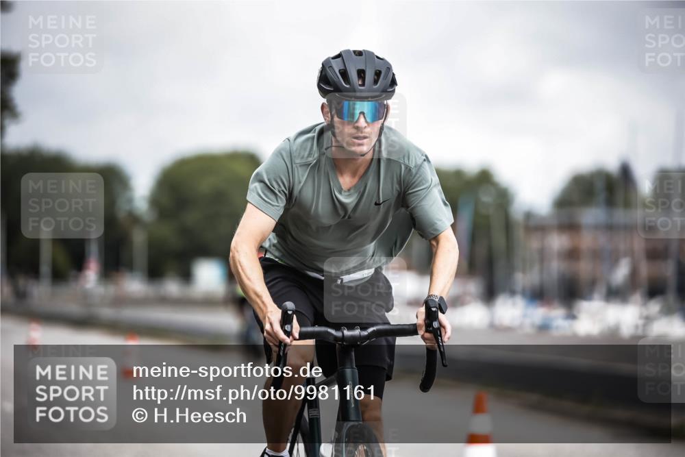 16.08.2026 - KN Förde Triathlon 2026 H.Heesch http://msf.ph/oto/9981161 16.08.2026 11:54:14 Radfahren  meine-sportfotos.de