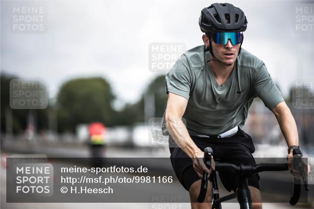 16.08.2026 - KN Förde Triathlon 2026 H.Heesch http://msf.ph/oto/9981166 16.08.2026 11:54:14 Radfahren  meine-sportfotos.de