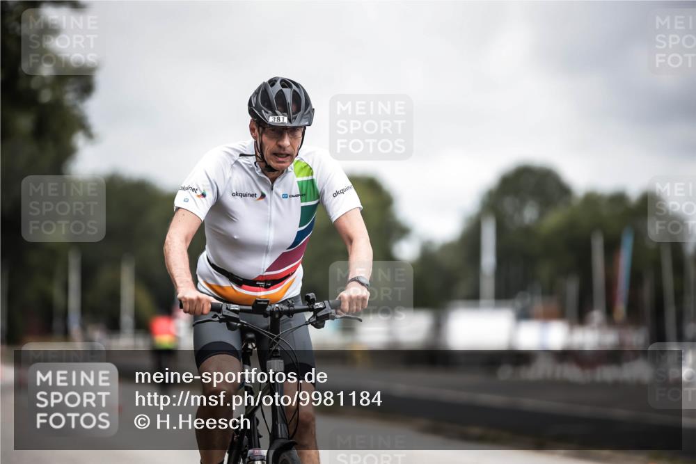 16.08.2026 - KN Förde Triathlon 2026 H.Heesch http://msf.ph/oto/9981184 16.08.2026 11:54:18 Radfahren  meine-sportfotos.de