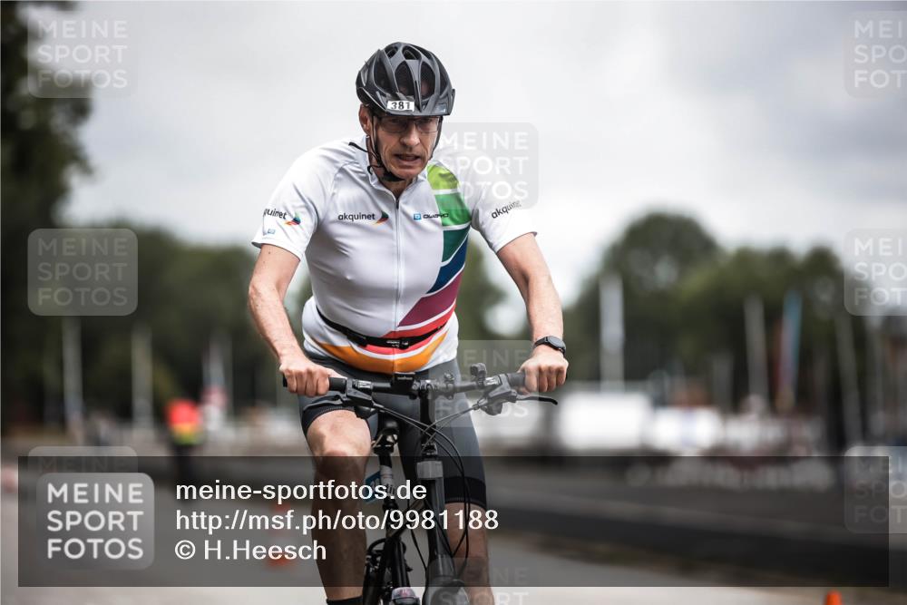 16.08.2026 - KN Förde Triathlon 2026 H.Heesch http://msf.ph/oto/9981188 16.08.2026 11:54:18 Radfahren  meine-sportfotos.de