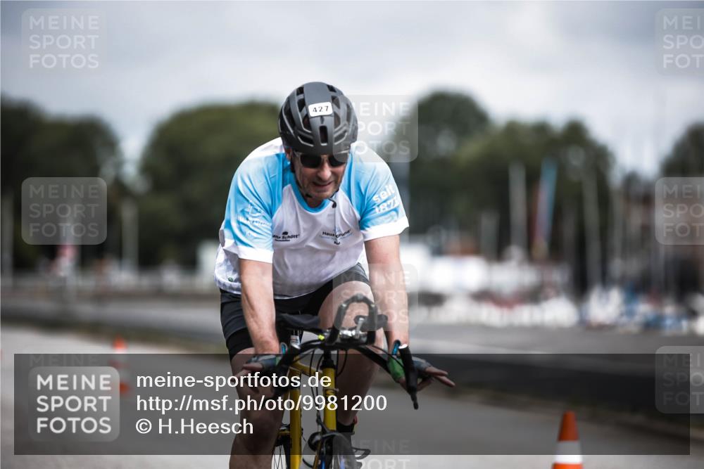 16.08.2026 - KN Förde Triathlon 2026 H.Heesch http://msf.ph/oto/9981200 16.08.2026 11:54:53 Radfahren  meine-sportfotos.de