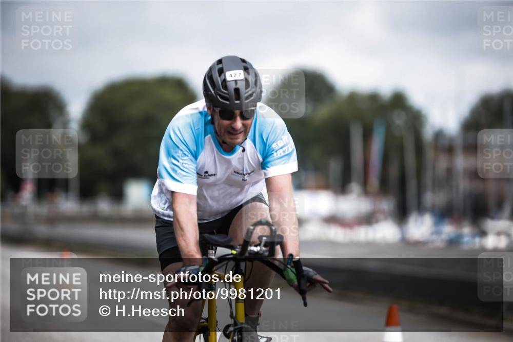 16.08.2026 - KN Förde Triathlon 2026 H.Heesch http://msf.ph/oto/9981201 16.08.2026 11:54:53 Radfahren  meine-sportfotos.de