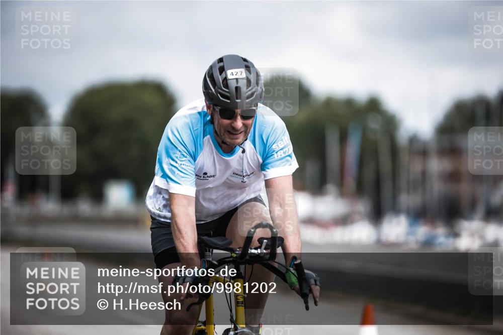 16.08.2026 - KN Förde Triathlon 2026 H.Heesch http://msf.ph/oto/9981202 16.08.2026 11:54:53 Radfahren  meine-sportfotos.de