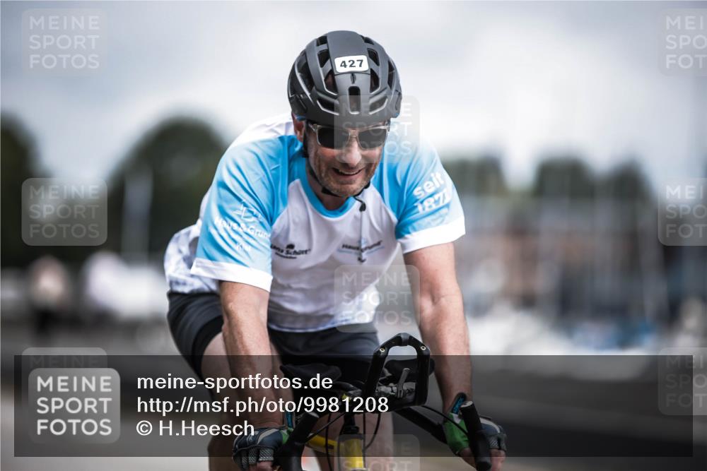 16.08.2026 - KN Förde Triathlon 2026 H.Heesch http://msf.ph/oto/9981208 16.08.2026 11:54:54 Radfahren  meine-sportfotos.de