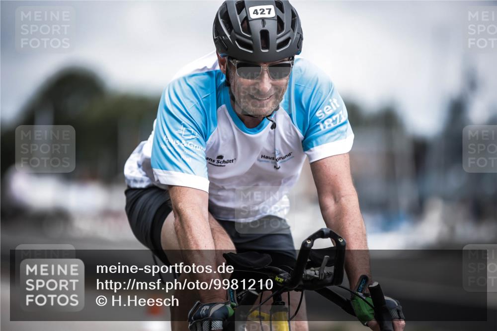 16.08.2026 - KN Förde Triathlon 2026 H.Heesch http://msf.ph/oto/9981210 16.08.2026 11:54:54 Radfahren  meine-sportfotos.de