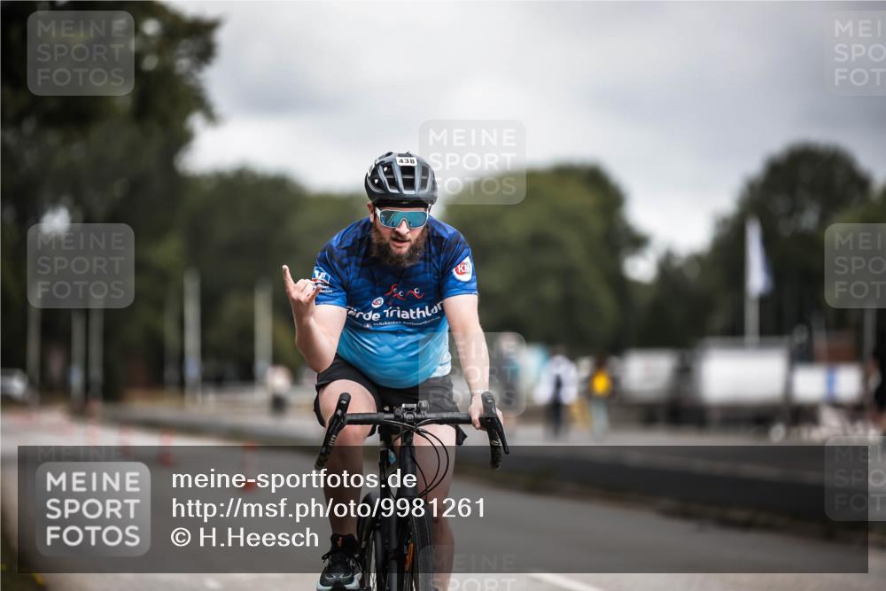 16.08.2026 - KN Förde Triathlon 2026 H.Heesch http://msf.ph/oto/9981261 16.08.2026 11:56:35 Radfahren  meine-sportfotos.de