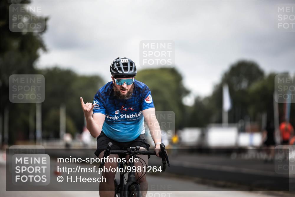 16.08.2026 - KN Förde Triathlon 2026 H.Heesch http://msf.ph/oto/9981264 16.08.2026 11:56:36 Radfahren  meine-sportfotos.de