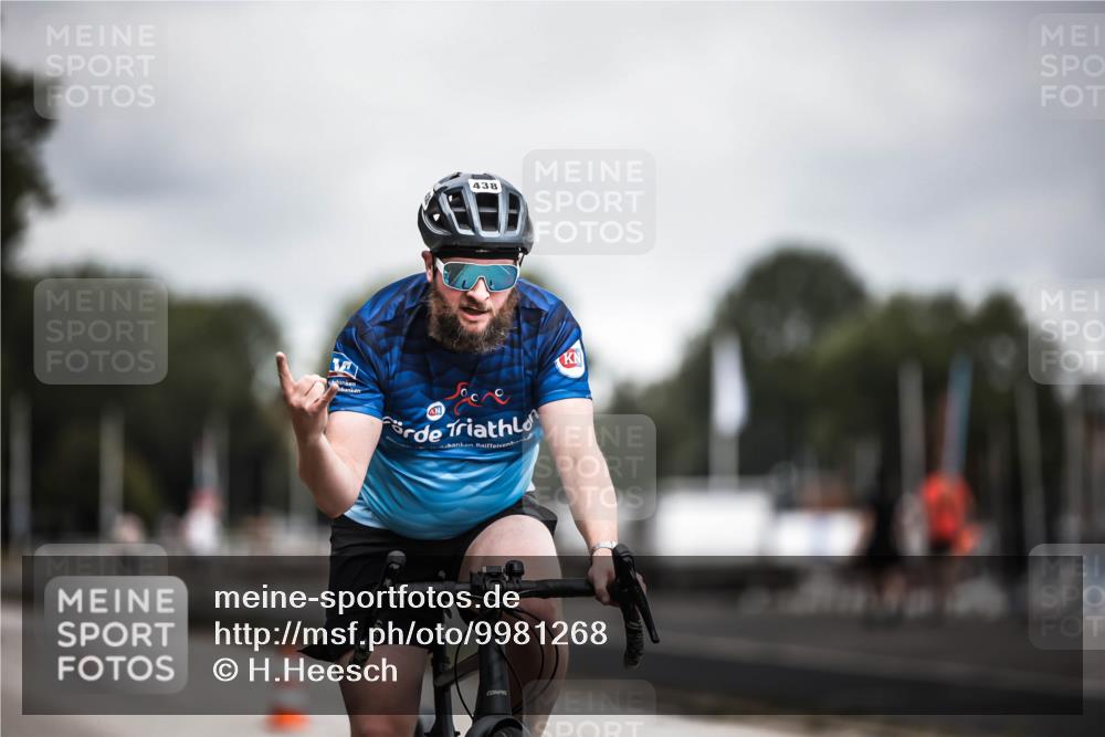 16.08.2026 - KN Förde Triathlon 2026 H.Heesch http://msf.ph/oto/9981268 16.08.2026 11:56:36 Radfahren  meine-sportfotos.de