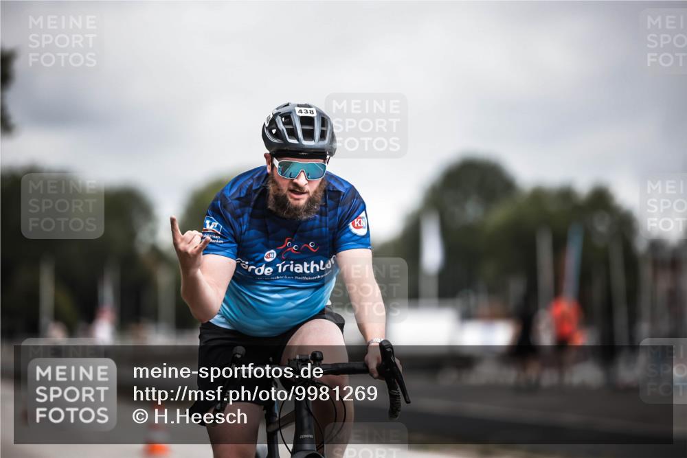 16.08.2026 - KN Förde Triathlon 2026 H.Heesch http://msf.ph/oto/9981269 16.08.2026 11:56:36 Radfahren  meine-sportfotos.de