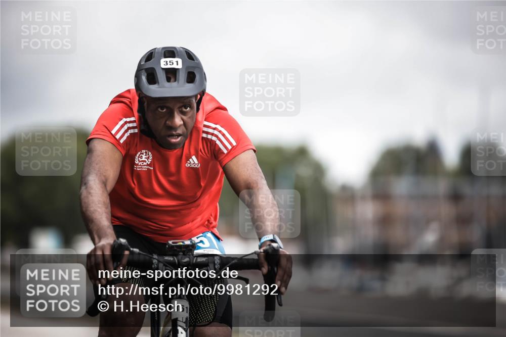 16.08.2026 - KN Förde Triathlon 2026 H.Heesch http://msf.ph/oto/9981292 16.08.2026 11:57:19 Radfahren  meine-sportfotos.de