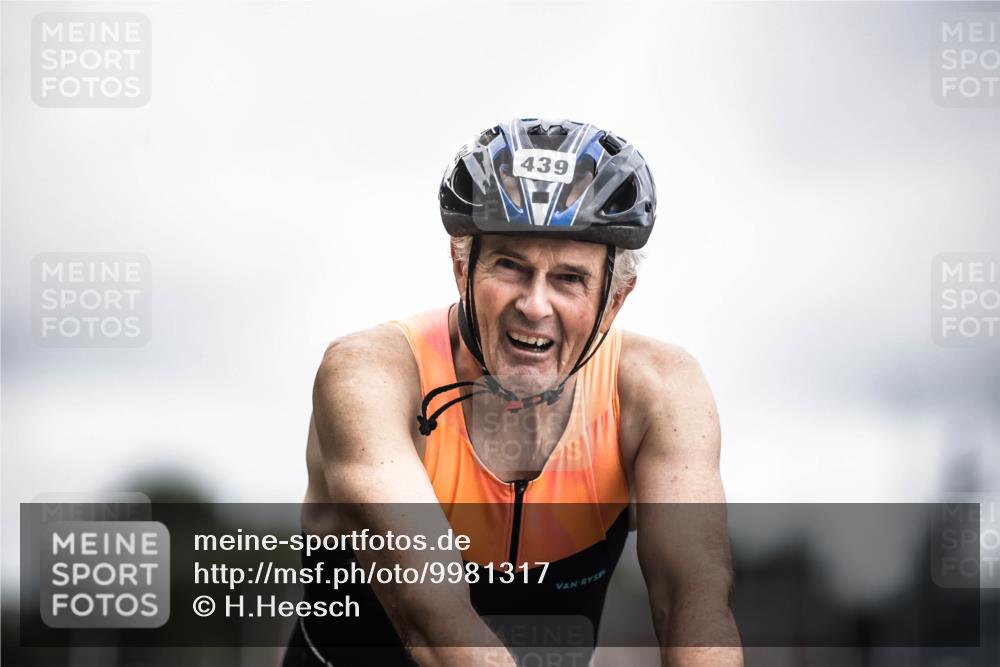 16.08.2026 - KN Förde Triathlon 2026 H.Heesch http://msf.ph/oto/9981317 16.08.2026 12:00:42 Radfahren  meine-sportfotos.de