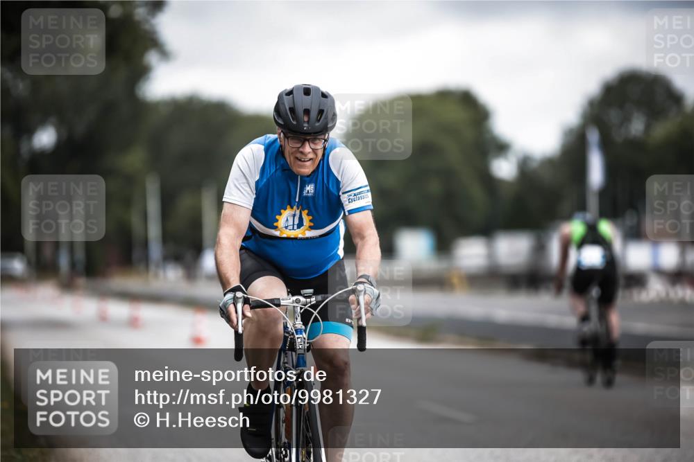 16.08.2026 - KN Förde Triathlon 2026 H.Heesch http://msf.ph/oto/9981327 16.08.2026 12:01:00 Radfahren  meine-sportfotos.de