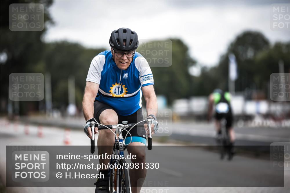 16.08.2026 - KN Förde Triathlon 2026 H.Heesch http://msf.ph/oto/9981330 16.08.2026 12:01:00 Radfahren  meine-sportfotos.de