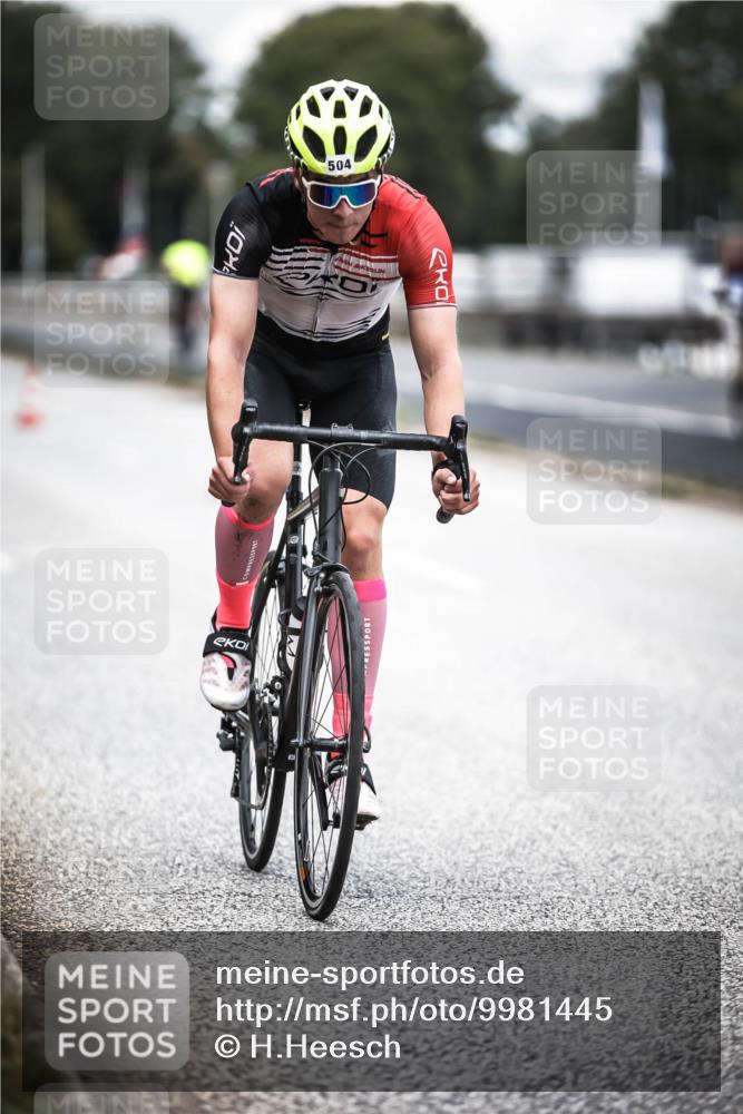 16.08.2026 - KN Förde Triathlon 2026 H.Heesch http://msf.ph/oto/9981445 16.08.2026 12:46:12 Radfahren 504 meine-sportfotos.de