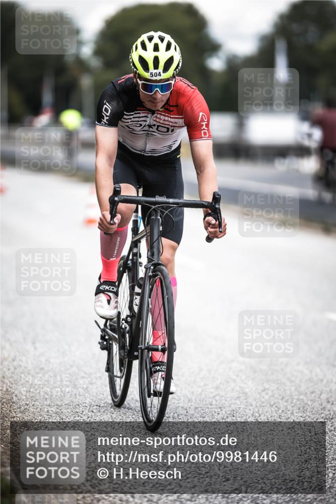 16.08.2026 - KN Förde Triathlon 2026 H.Heesch http://msf.ph/oto/9981446 16.08.2026 12:46:12 Radfahren 504 meine-sportfotos.de