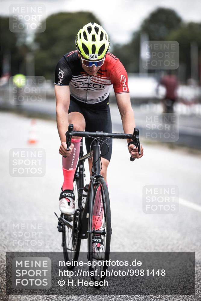16.08.2026 - KN Förde Triathlon 2026 H.Heesch http://msf.ph/oto/9981448 16.08.2026 12:46:12 Radfahren 504 meine-sportfotos.de