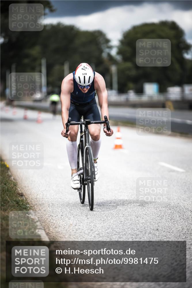 16.08.2026 - KN Förde Triathlon 2026 H.Heesch http://msf.ph/oto/9981475 16.08.2026 12:47:30 Radfahren 518 meine-sportfotos.de
