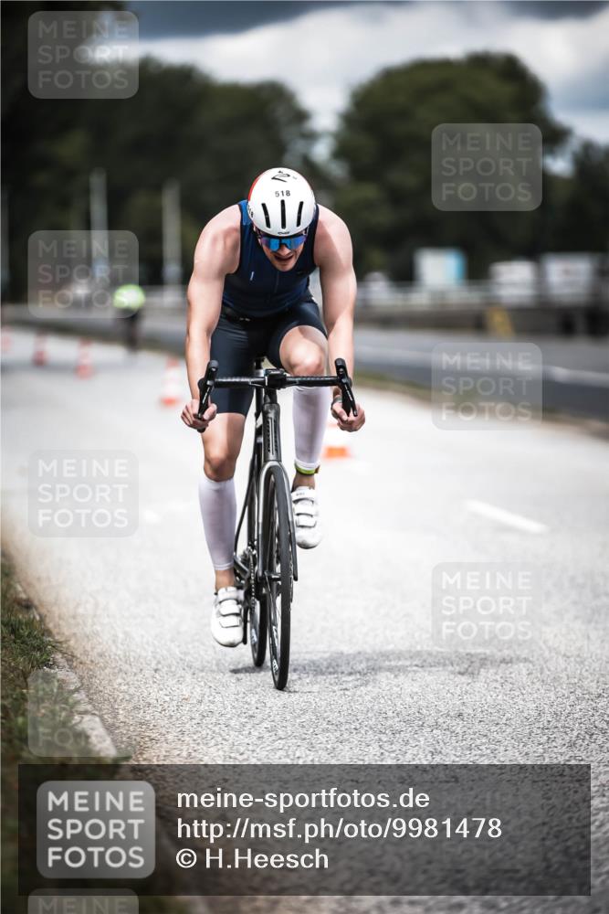 16.08.2026 - KN Förde Triathlon 2026 H.Heesch http://msf.ph/oto/9981478 16.08.2026 12:47:30 Radfahren 518 meine-sportfotos.de