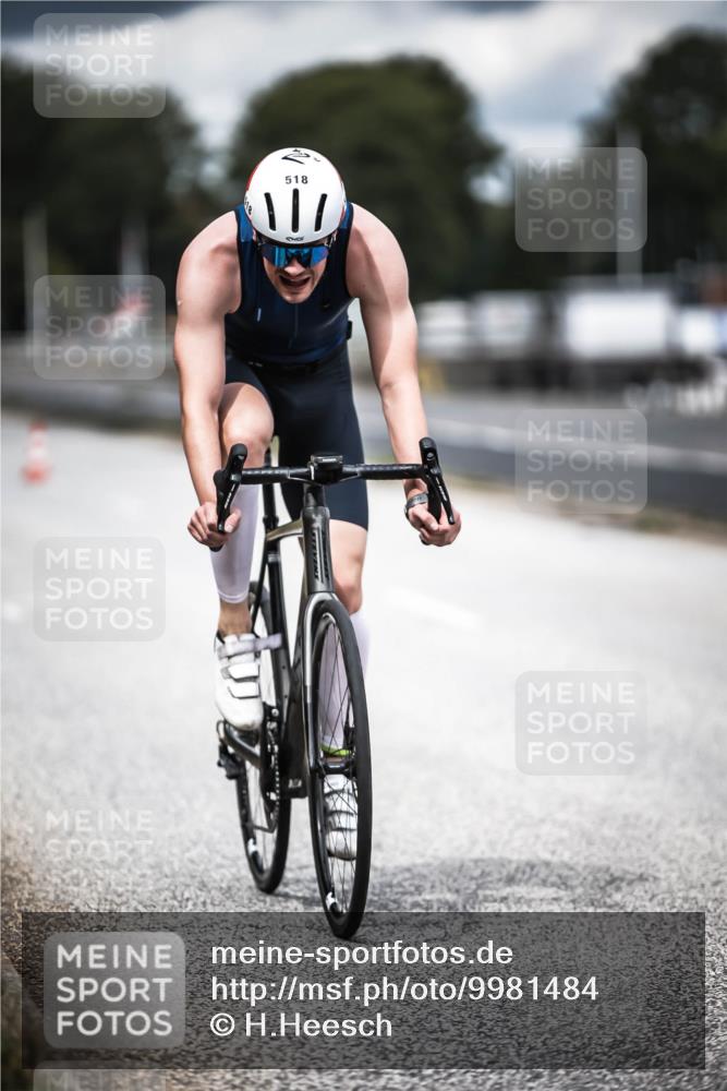 16.08.2026 - KN Förde Triathlon 2026 H.Heesch http://msf.ph/oto/9981484 16.08.2026 12:47:30 Radfahren 518 meine-sportfotos.de