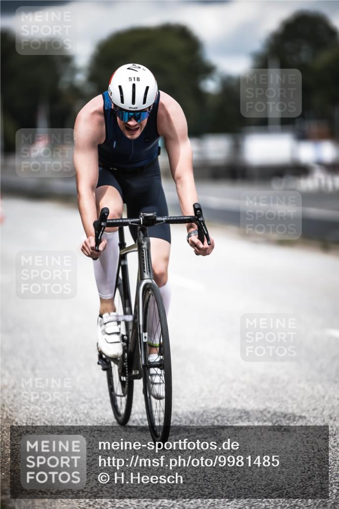 16.08.2026 - KN Förde Triathlon 2026 H.Heesch http://msf.ph/oto/9981485 16.08.2026 12:47:30 Radfahren 518 meine-sportfotos.de