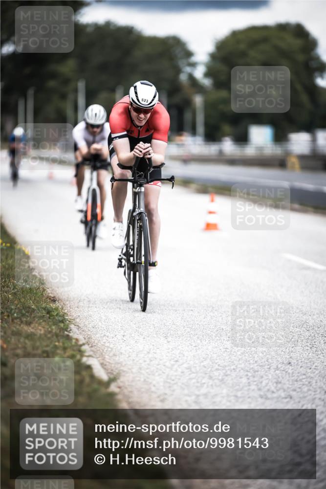 16.08.2026 - KN Förde Triathlon 2026 H.Heesch http://msf.ph/oto/9981543 16.08.2026 12:48:39 Radfahren 506, 514, 523, 526, 530 meine-sportfotos.de