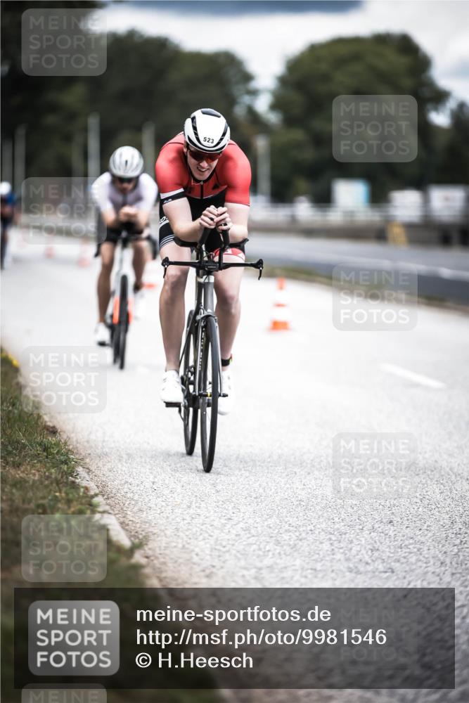 16.08.2026 - KN Förde Triathlon 2026 H.Heesch http://msf.ph/oto/9981546 16.08.2026 12:48:39 Radfahren 506, 514, 523, 526, 530 meine-sportfotos.de