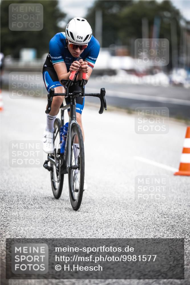 16.08.2026 - KN Förde Triathlon 2026 H.Heesch http://msf.ph/oto/9981577 16.08.2026 12:48:44 Radfahren 506, 524, 525, 526, 547 meine-sportfotos.de