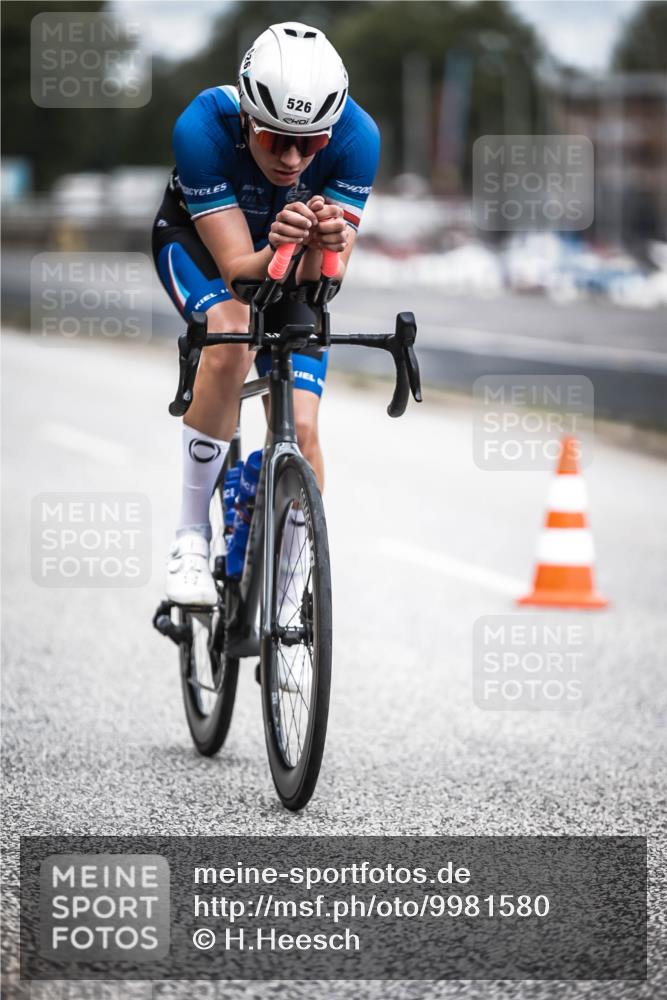 16.08.2026 - KN Förde Triathlon 2026 H.Heesch http://msf.ph/oto/9981580 16.08.2026 12:48:44 Radfahren 506, 524, 525, 526, 547 meine-sportfotos.de