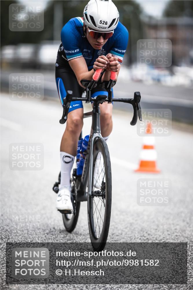 16.08.2026 - KN Förde Triathlon 2026 H.Heesch http://msf.ph/oto/9981582 16.08.2026 12:48:44 Radfahren 506, 524, 525, 526, 547 meine-sportfotos.de