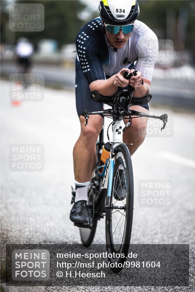 16.08.2026 - KN Förde Triathlon 2026 H.Heesch http://msf.ph/oto/9981604 16.08.2026 12:48:57 Radfahren 509, 534 meine-sportfotos.de
